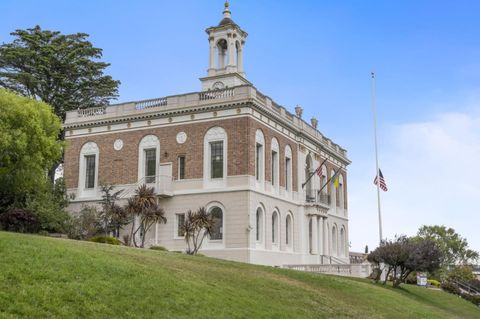 A home in South San Francisco