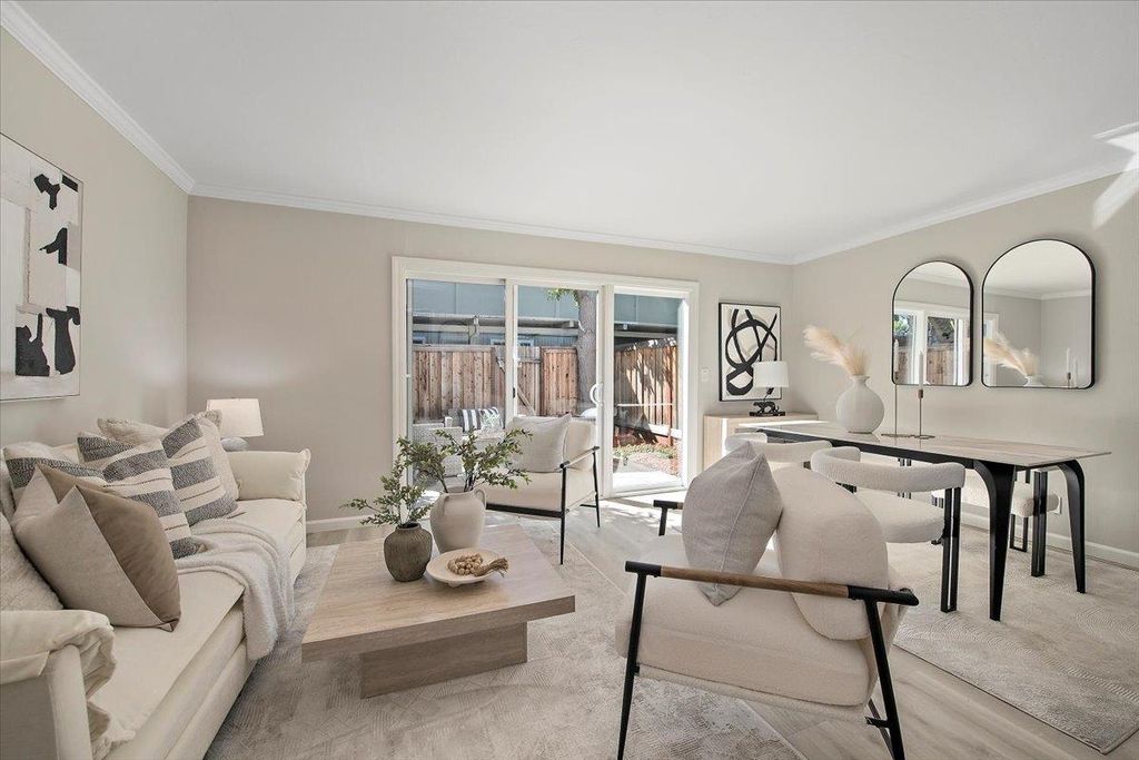 Photo of 2047 Montecito #2, Mountain View, CA 94043 (MLS # ML82030578)