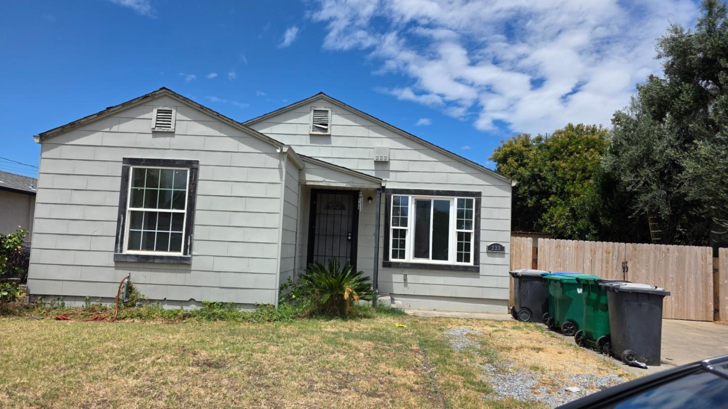 Photo 1 of 1 — 223 Watson Street, Lodi, CA 95240