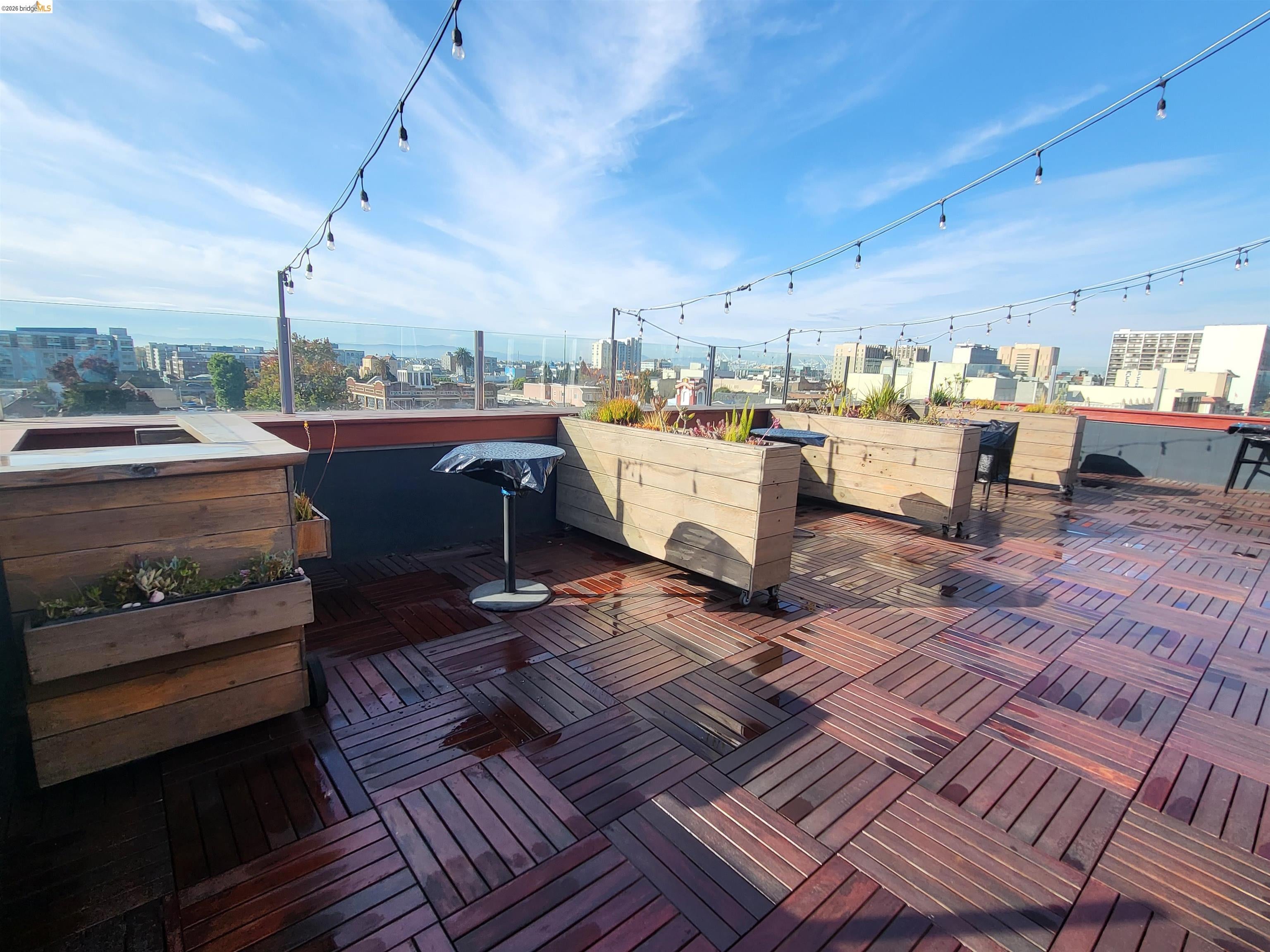 900 Alice St, Suite 500