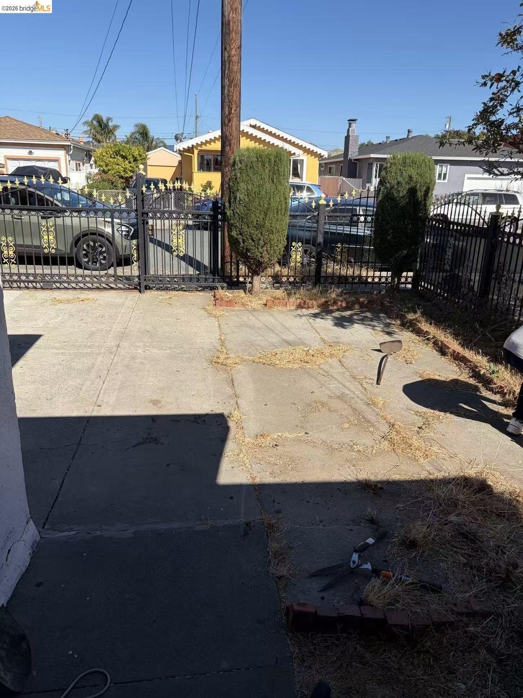 Photo of 1875 18Th St, San Pablo, CA 94806 (MLS # 41145914)