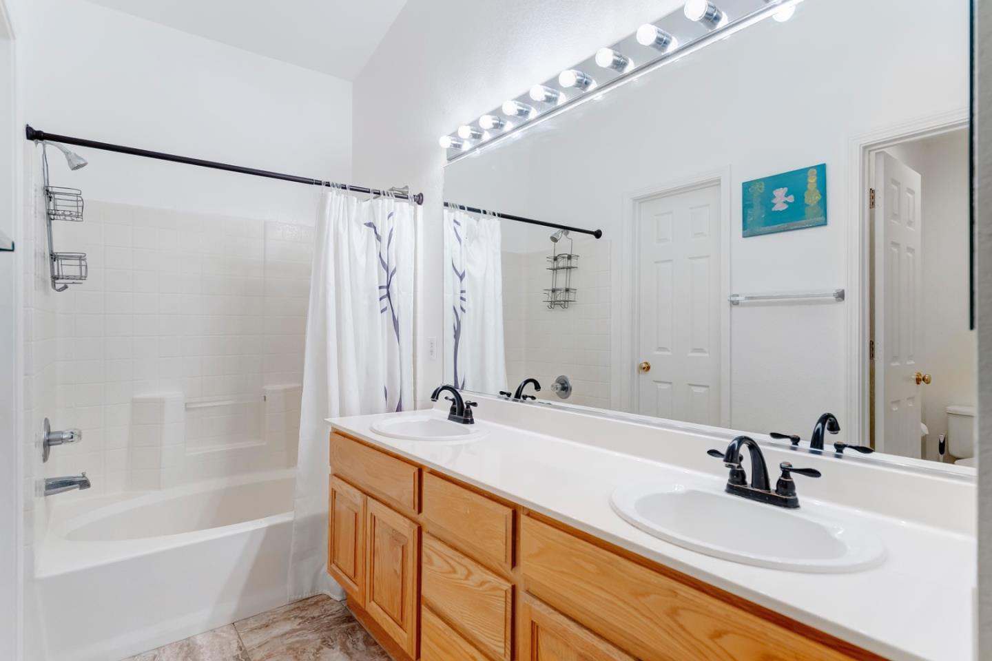 Dublin, California 94568, United States, 3 Bedrooms Bedrooms, ,3 BathroomsBathrooms,Residential,Active,152693