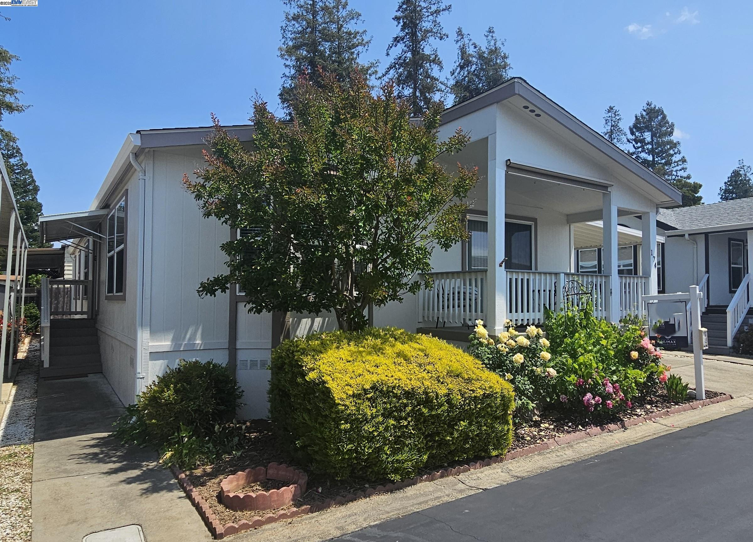 3263 Vineyard Ave #174