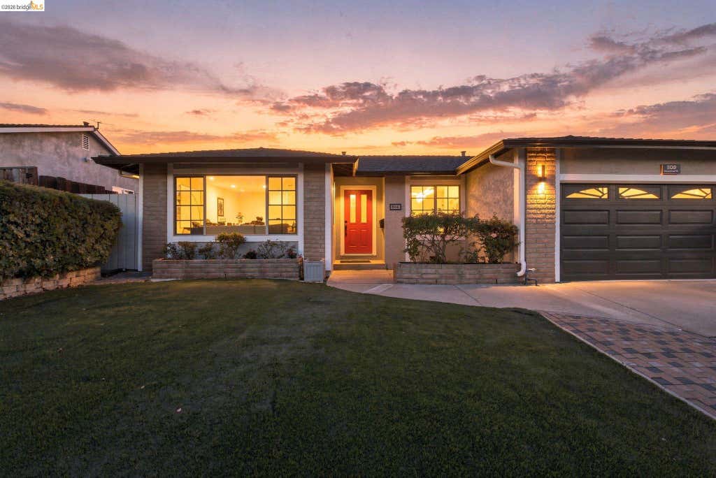 Photo of 509 Junipero St, Pleasanton, CA 94566 (MLS # 41145712)