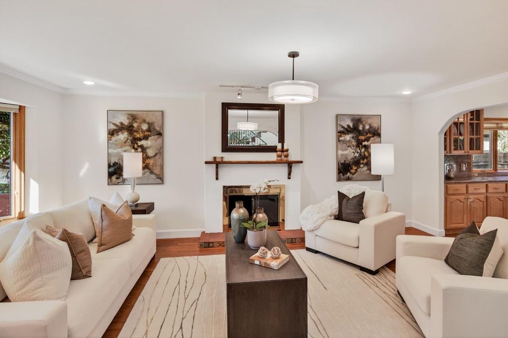 Photo of 2685 Cowper Street, Palo Alto, CA 94306 (MLS # ML82026217)