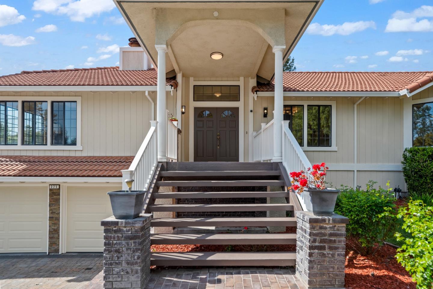 325 Britto Terrace