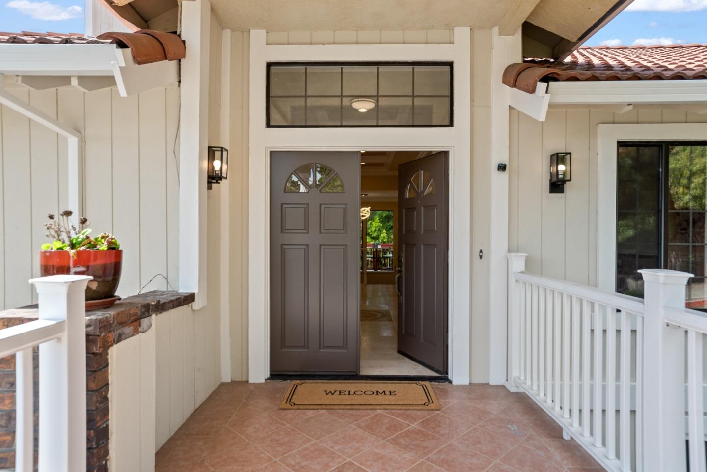 325 Britto Terrace