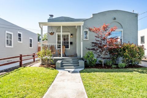 A home in Redwood City