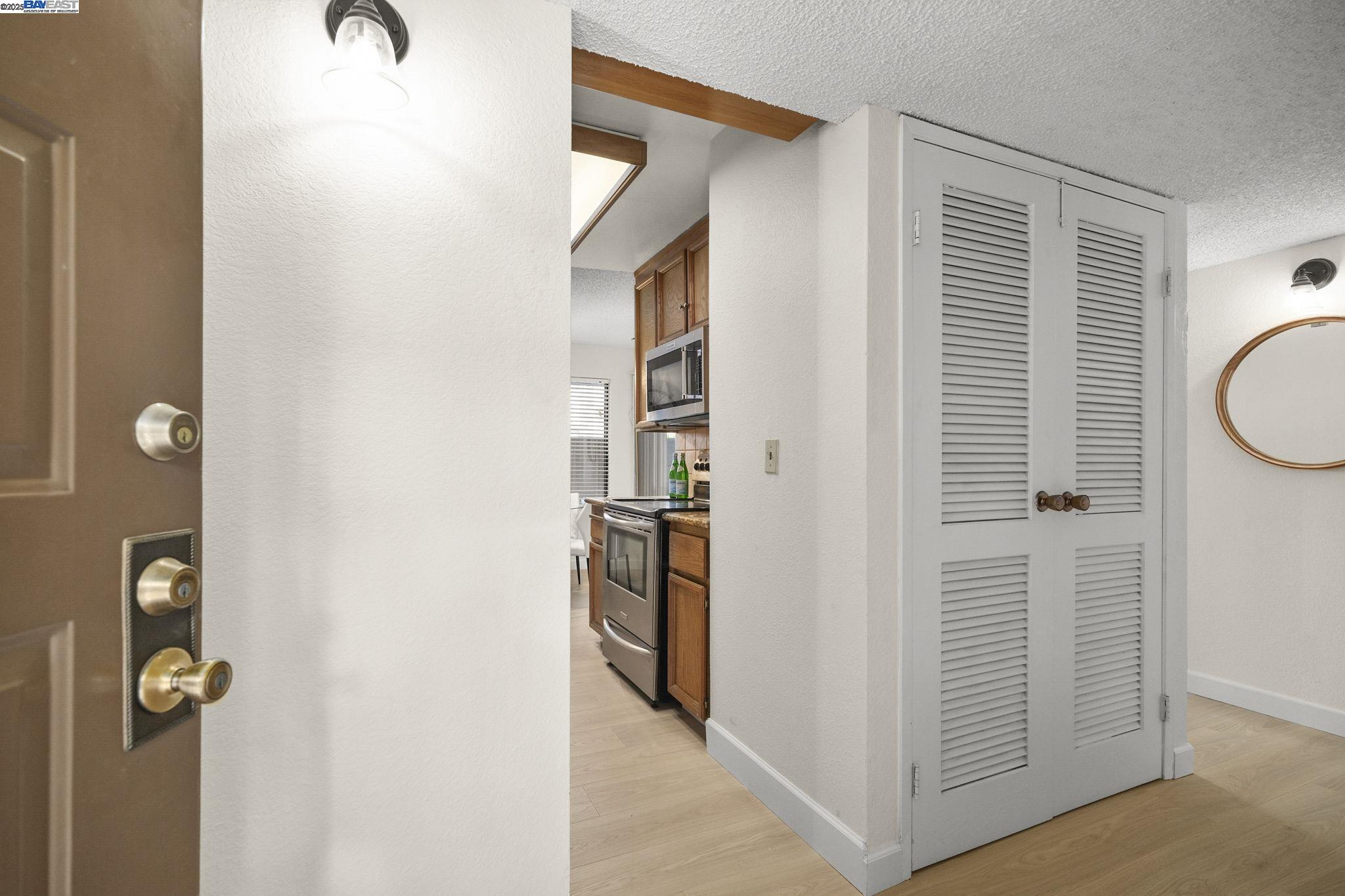 6292 Joaquin Murieta Ave