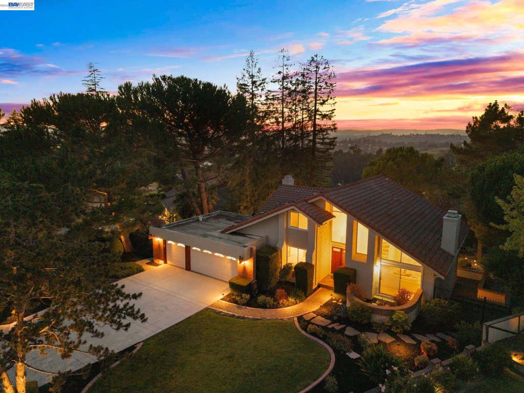 Photo of 45960 Sentinel Pl, Fremont, CA 94539 (MLS # 41144664)