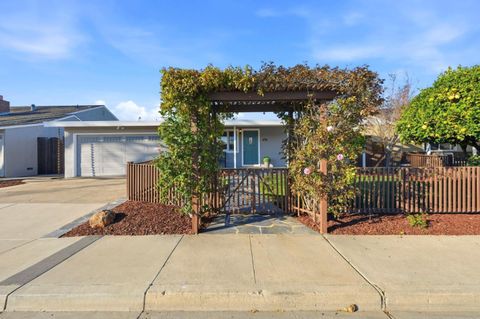 Photo of 1953 Bohannon Drive, Santa Clara, CA 95050 (MLS # ML82036979)