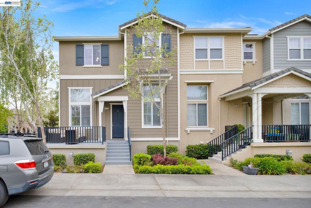Photo of 6197 Yardley Ln, San Ramon, CA 94582 (MLS # 41129123)