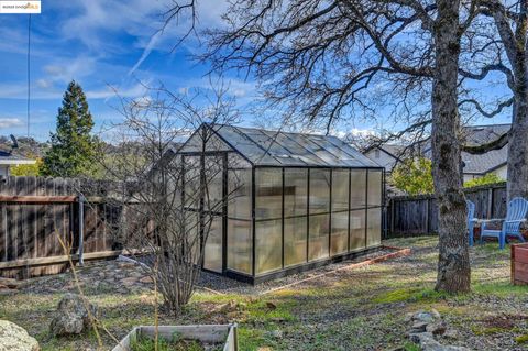 A home in Angels Camp