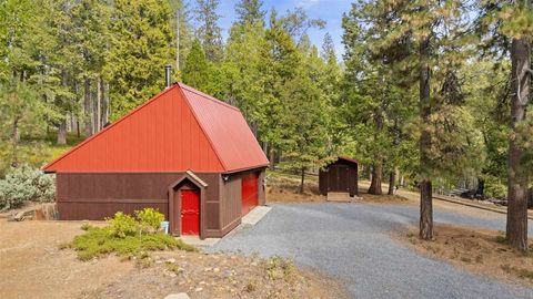 A home in Twain Harte