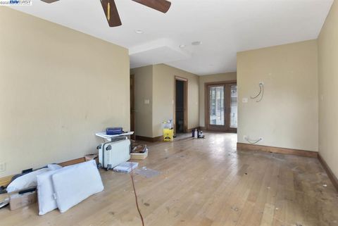 A home in San Ramon