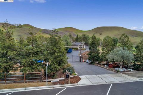 A home in San Ramon
