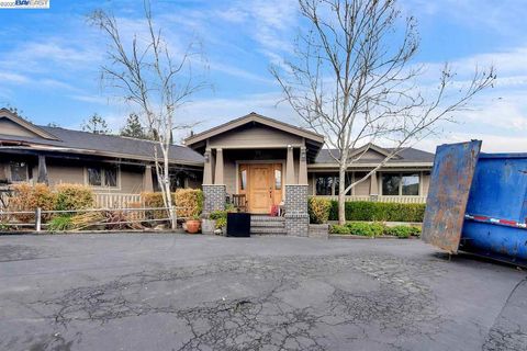 A home in San Ramon