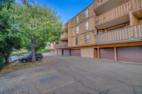 A home in San Leandro