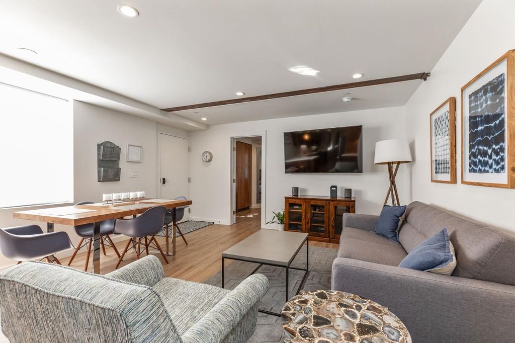 Photo of 431 Capp Street #A, San Francisco, CA 94110 (MLS # ML82048154)