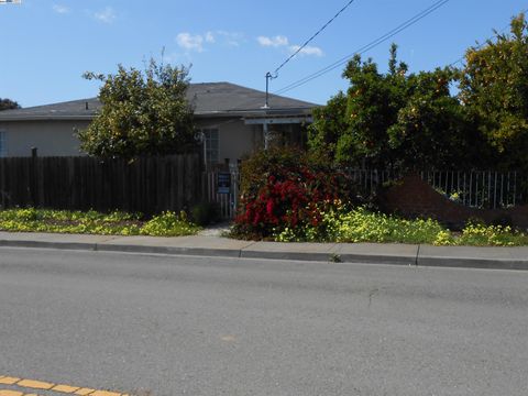 A home in Union City