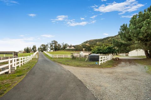 A home in San Juan Bautista