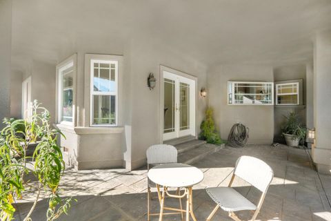 A home in San Juan Bautista