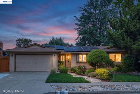 Photo of 1621 Harvest Rd, Pleasanton, CA 94566 (MLS # 41132793)