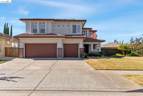 Photo of 740 Emerald Hills Cir, Fairfield, CA 94533 (MLS # 41139806)