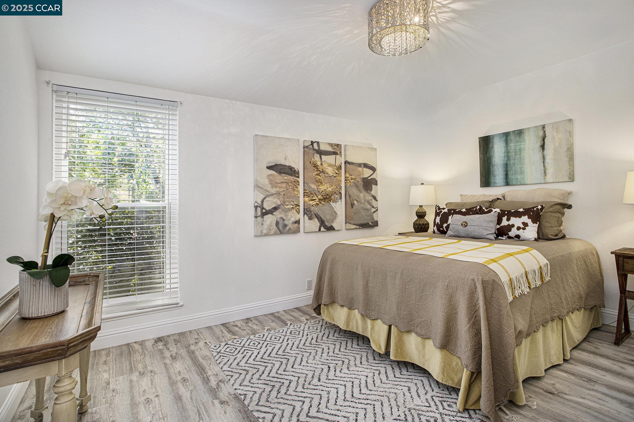 Moraga, California 94556, United States, 3 Bedrooms Bedrooms, ,2 BathroomsBathrooms,Residential,Active,154350