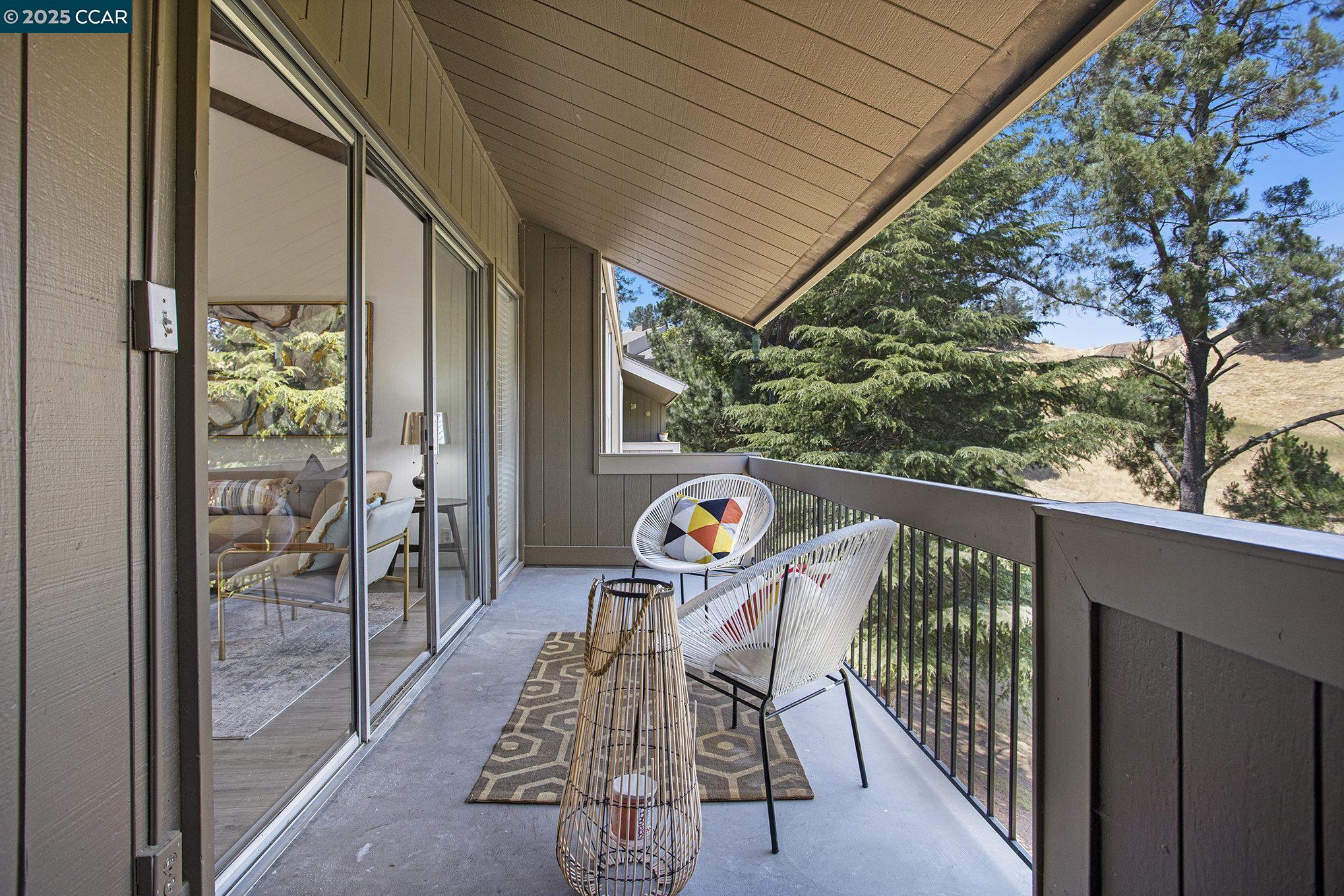 Moraga, California 94556, United States, 3 Bedrooms Bedrooms, ,2 BathroomsBathrooms,Residential,Active,154350