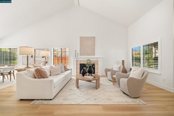 40 SAINT TROPEZ CT, DANVILLE, CA 94506 - Image c12203683c19bd7f60b559cca4be8d82/4230119477