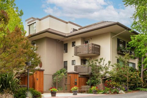 A home in Menlo Park