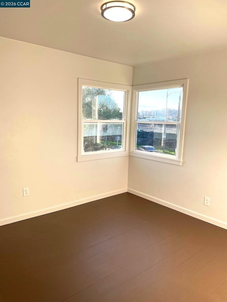 363 W BISSELL AVE — listing photo 12