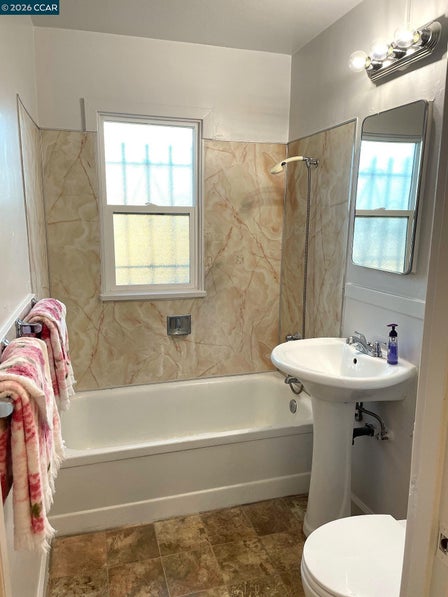 363 W BISSELL AVE — listing photo 15