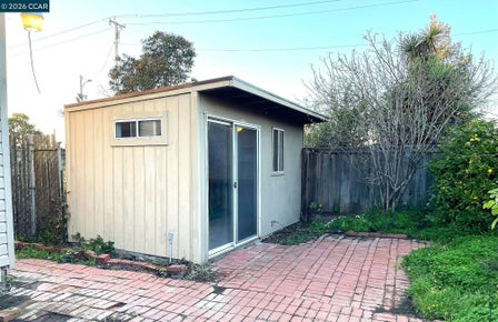 363 W BISSELL AVE — listing photo 17