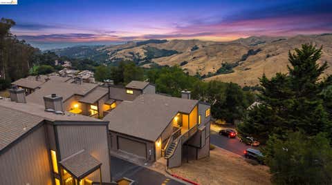 Photo of 201 Vista Heights Rd, El Cerrito, CA 94530 (MLS # 41139668)