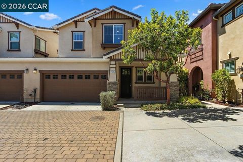 Photo of 139 Elworthy Ranch Dr, Danville, CA 94526 (MLS # 41132861)