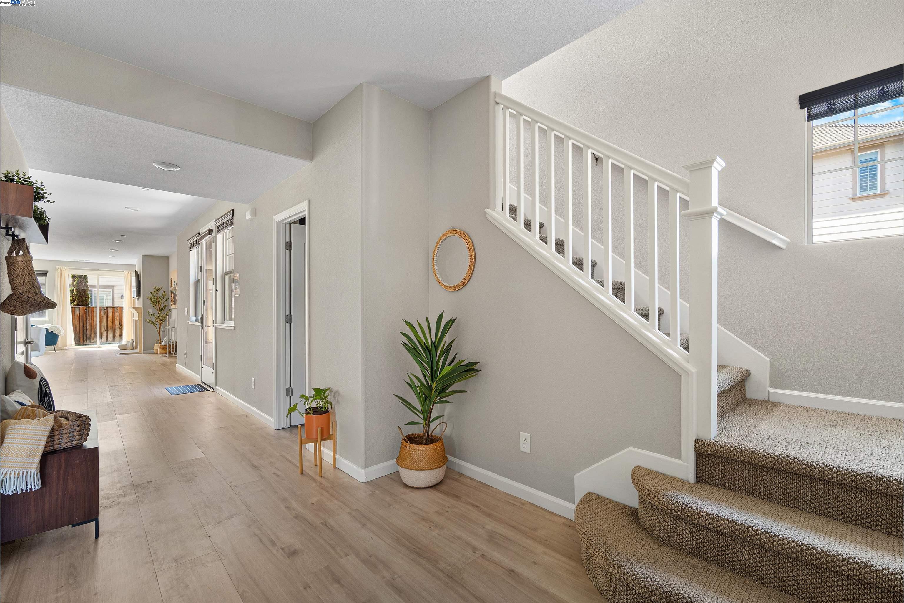 33964 Horseshoe Loop