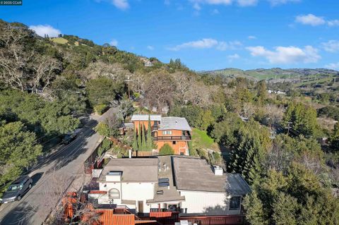 A home in Orinda