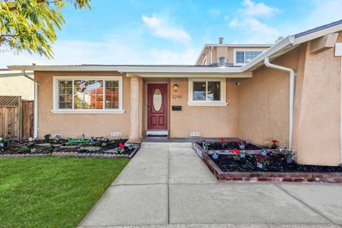 A home in Union City