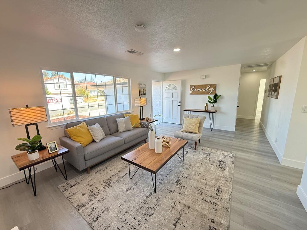 Photo of 2482 Dashwood Avenue, San Jose, CA 95121 (MLS # ML82060997)