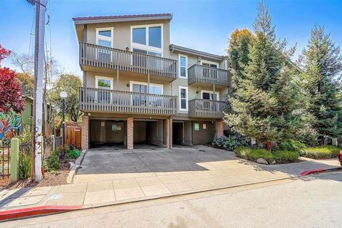 A home in East Palo Alto