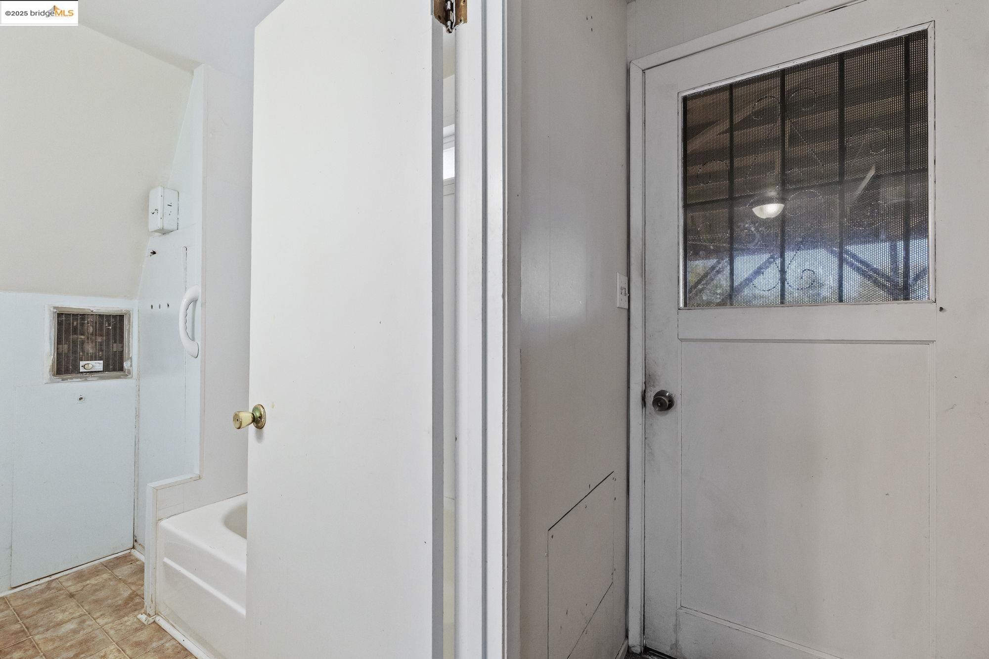 Tuolumne, California 95379, United States, 3 Bedrooms Bedrooms, ,3 BathroomsBathrooms,Residential,Active,205385