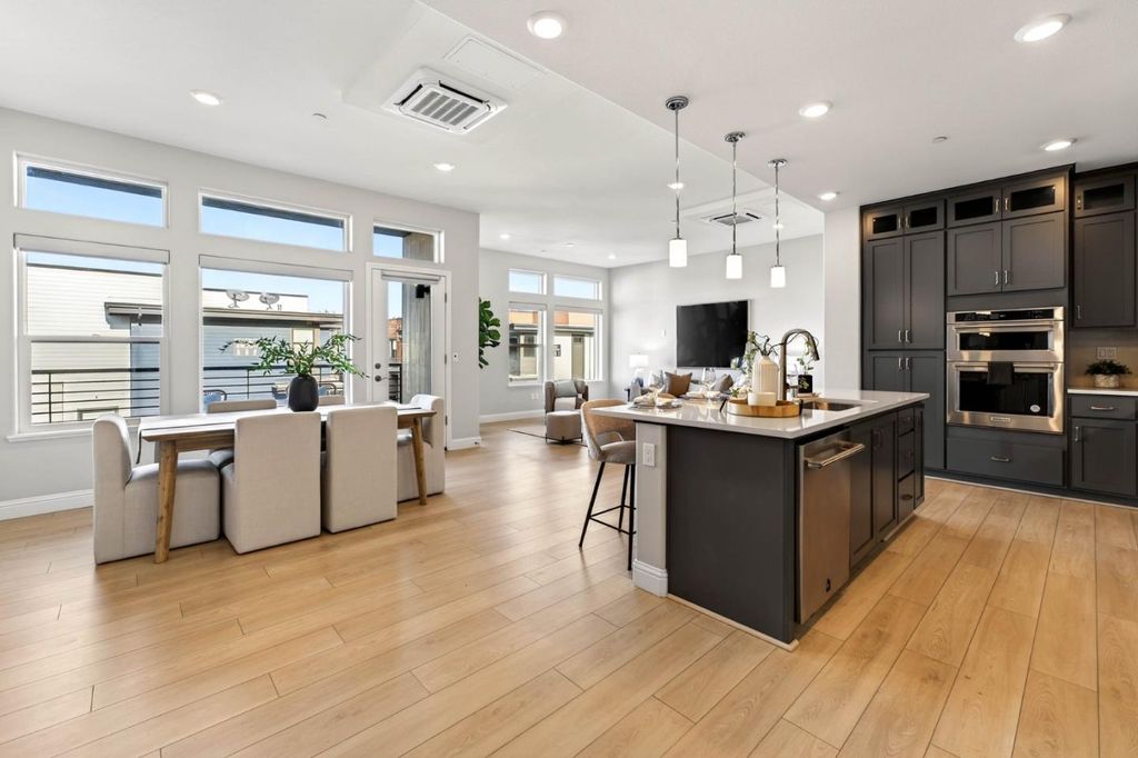 Photo of 220 Waters Park Circle #304, San Mateo, CA 94403 (MLS # ML82044978)