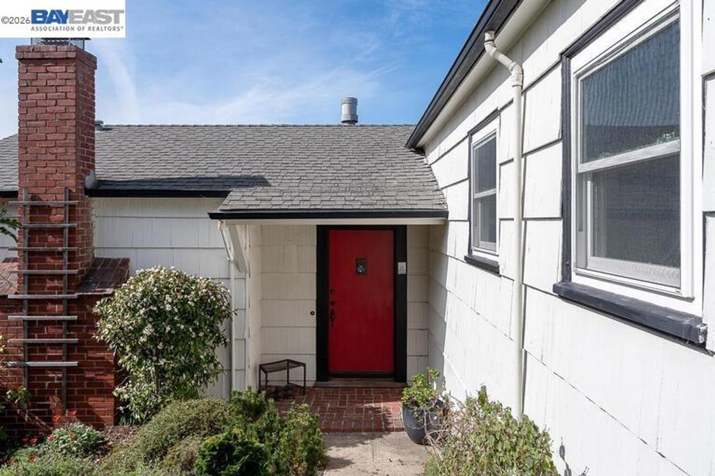 Photo of 2515 Alva Ave, El Cerrito, CA 94530 (MLS # 41126796)