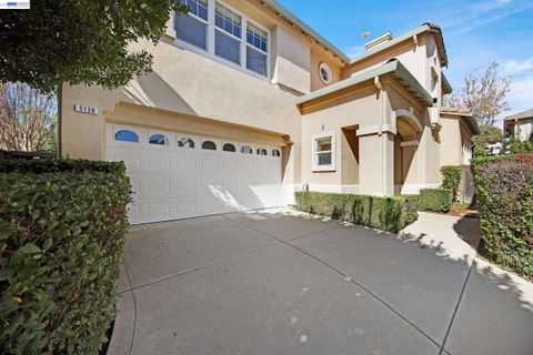 Photo of 5130 Bianco Ct, Pleasanton, CA 94588 (MLS # 41126304)