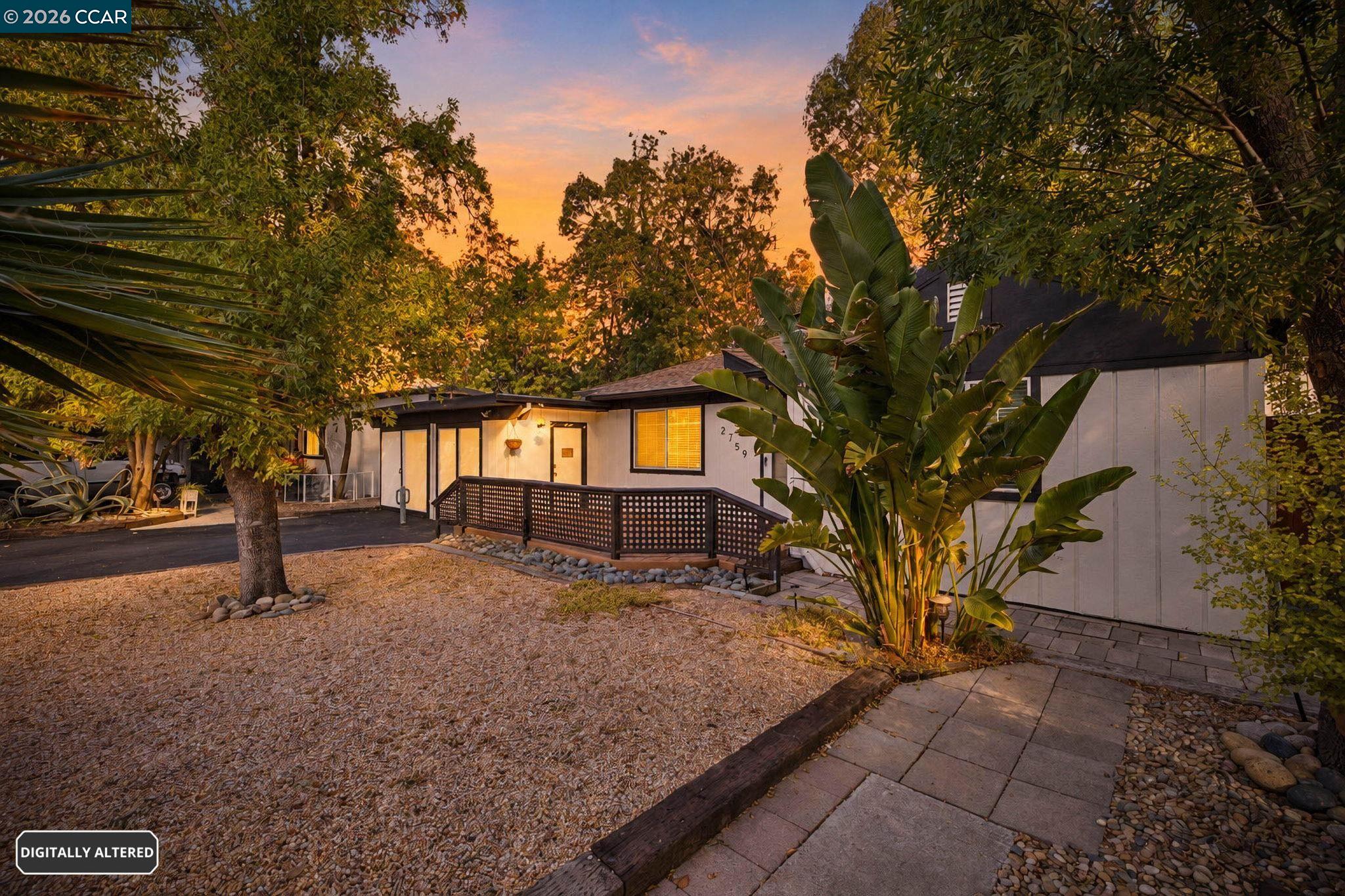 2759 Warner Ln