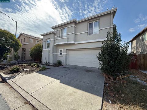 Photo of 815 Spring Mountain Ln, American Canyon, CA 94503 (MLS # 41118918)