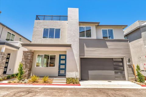 Photo of 326 Isabelline Court, San Ramon, CA 94583 (MLS # ML82036622)