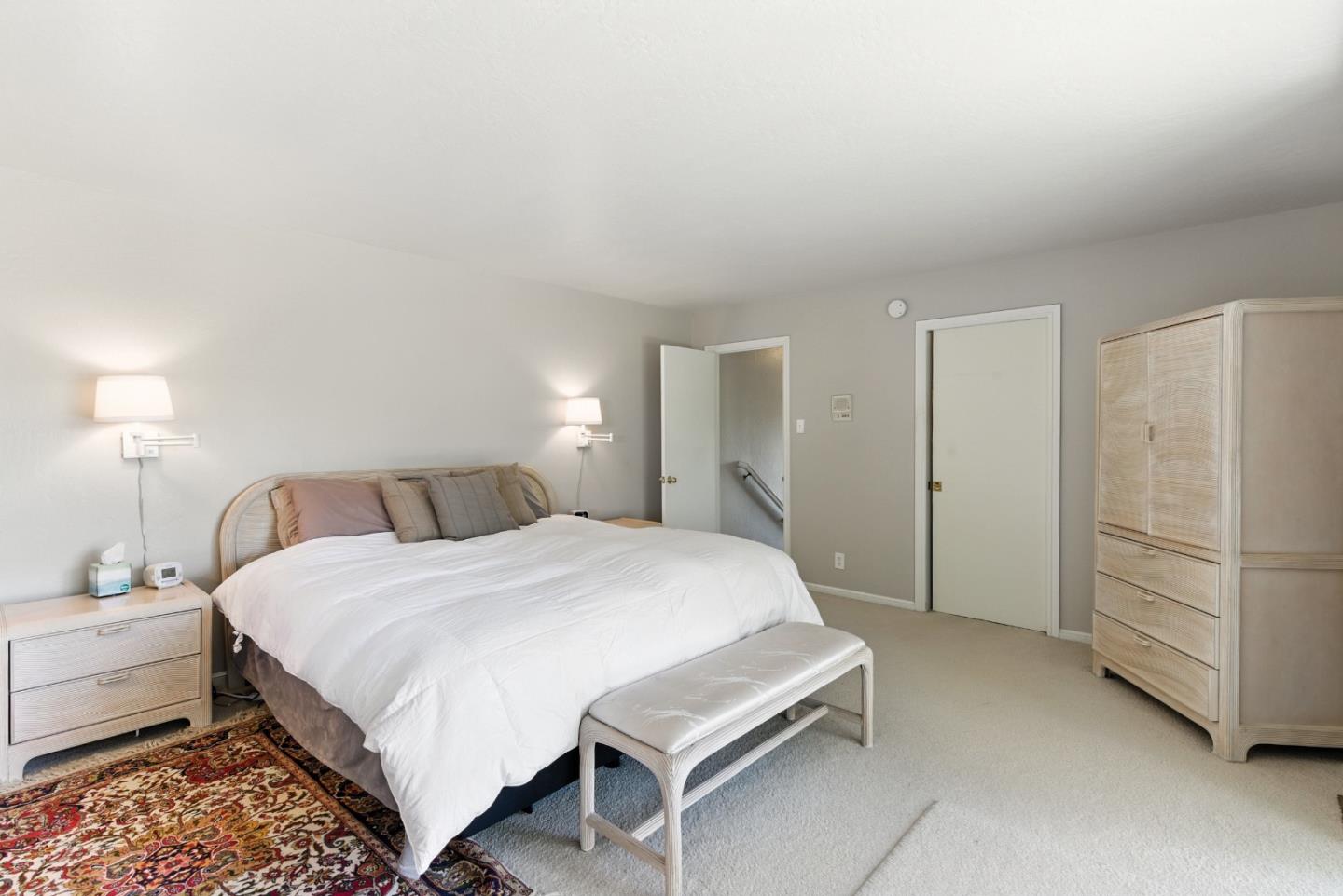 San Carlos, California 94070, United States, 4 Bedrooms Bedrooms, ,4 BathroomsBathrooms,Residential,Active,177573